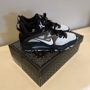 Nike KD15 Basketball Shoes - New